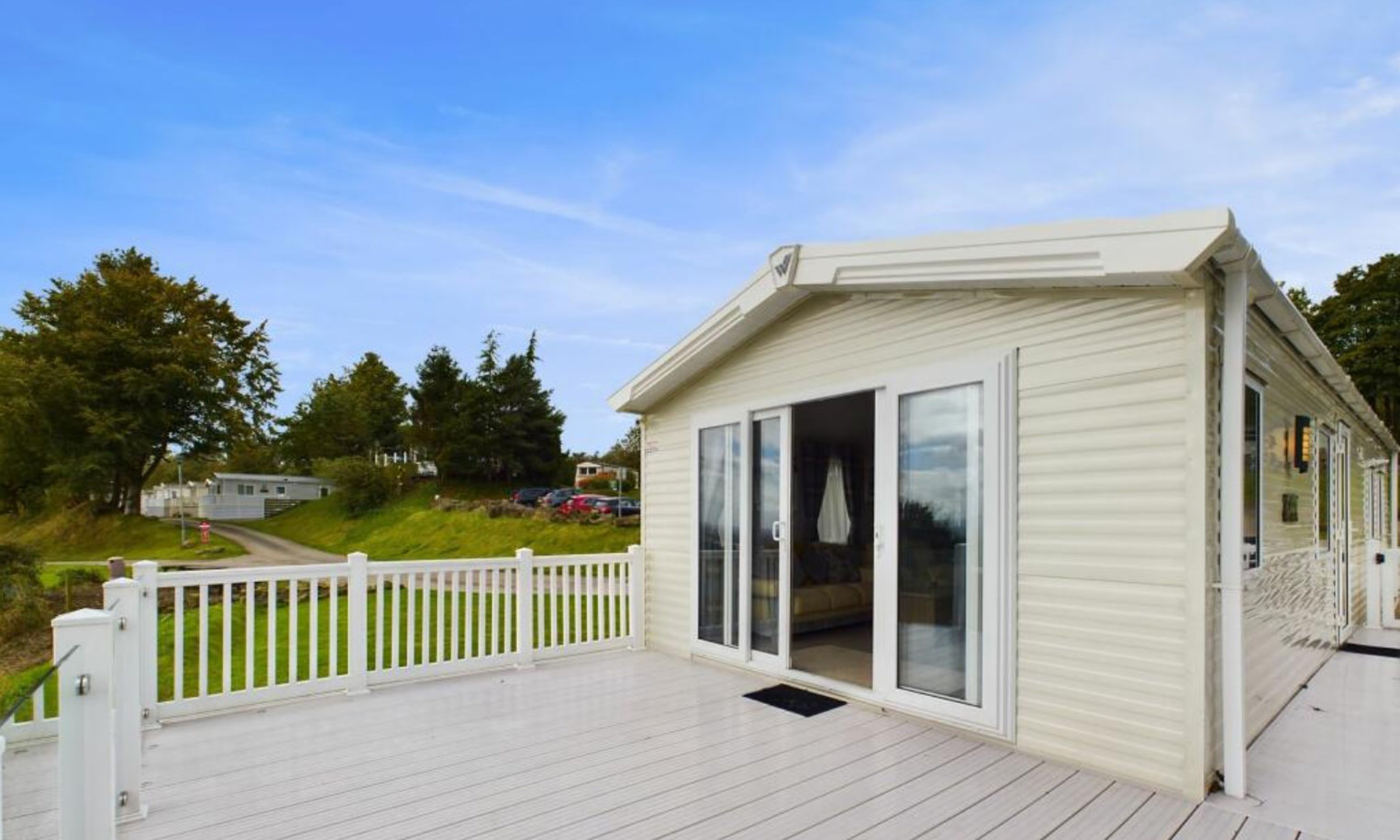 luxury-caravan-getaway-near-me-preston-13